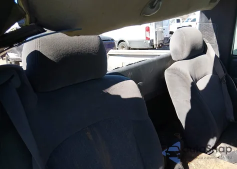 2002 GMC Sierra 2500Hd Standard из США, поврежденный, VIN 1GTHK24U42E225226